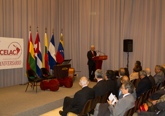 A sala plena fue celebrado el segundo aniversario de la Comunidad de Estados Latinoamericanos y Caribeños (CELAC) en la sede de la Organización de las Naciones Unidas, en Ginebra