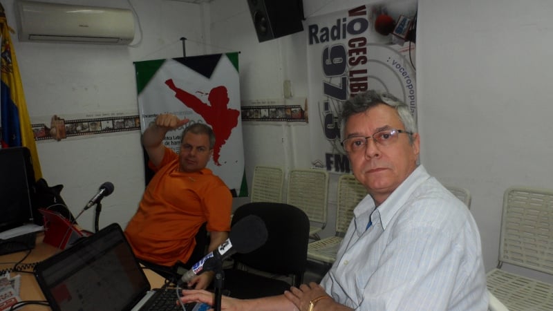Gonzalo Gómez con el Profesor Andrés Arenas en el programa especial de RVL - Aporrea por las Eleciones Municipales 8 D