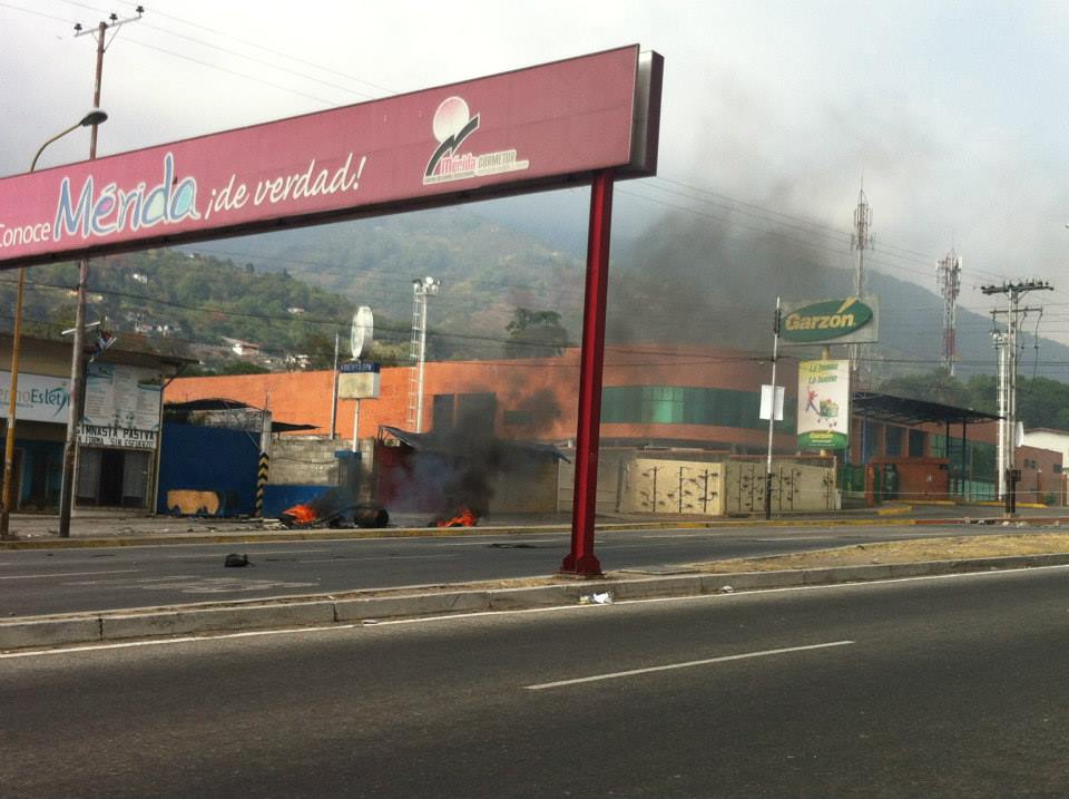 Mérida, Automercado Garzón, cerrado por "los pacíficos"
