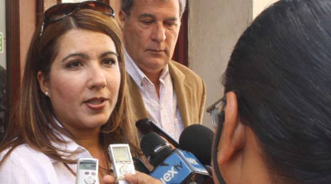 Vocera de la MUD Andreína Chacín a la salida del palacio presidencial panameño