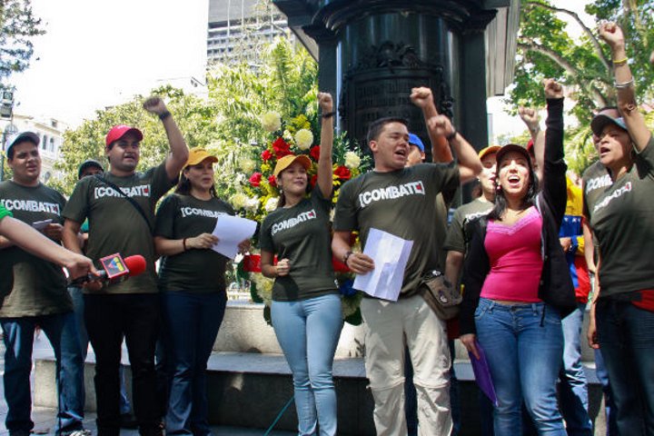 Colectivo Combate comunicadores que rechazan el ataque contra el Gobierno Bolivariano.