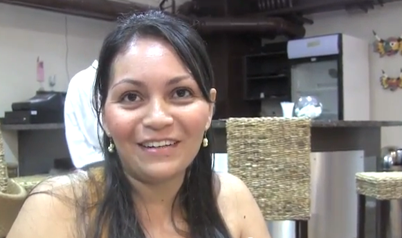 Vanesa Salinas maneja el área internacional de la naciente página web Red Leander, Prófugos de la Carraca