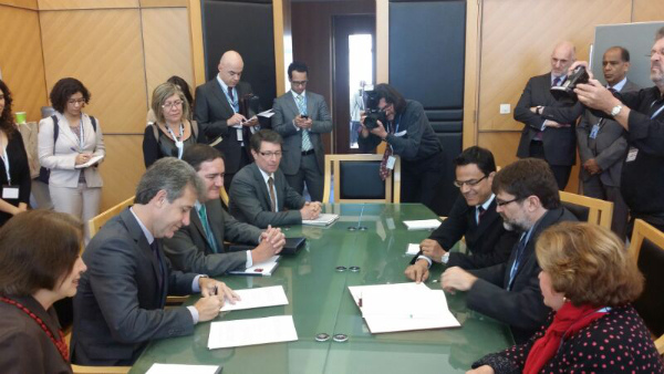Venezuela y Brasil firman convenio para erradicar la Oncocercosis