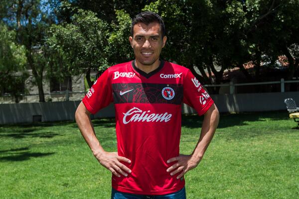 Juan Arango viste camiseta mexicana