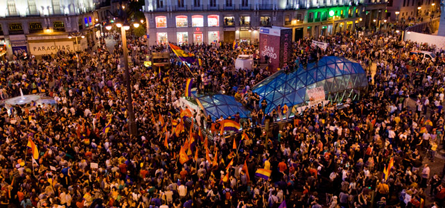 Republicanos manifiestan en La Puerta del Sol en Madrid