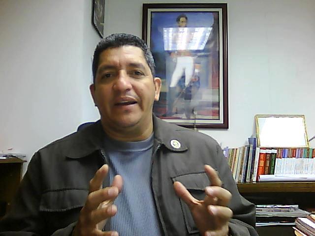 Marcos Garcïa, Secretario General del Sindicato Unión Socialista de Trabajadores (UST) 