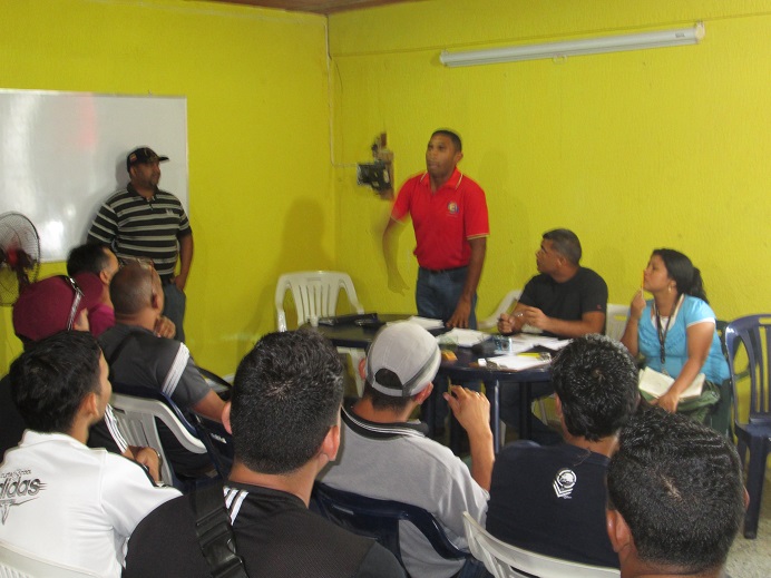 Intervención de Felix Martinez, Dirigente de UNETE-Anzoategui y militante de CMR