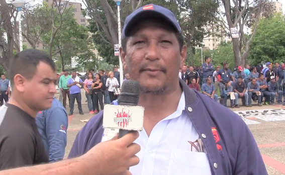 Lo que necesitamos es inversión, señaló este sidorista en la marcha del pasado lunes 28 de julio en Puerto Ordaz