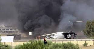 Gran incendio cerca de Trípoli