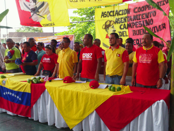 miembros de la Coordinación Nacional del Frente Nacional Campesino FNCEZ