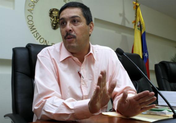 El ministro de Economía y Finanzas, Ramón Lobo.