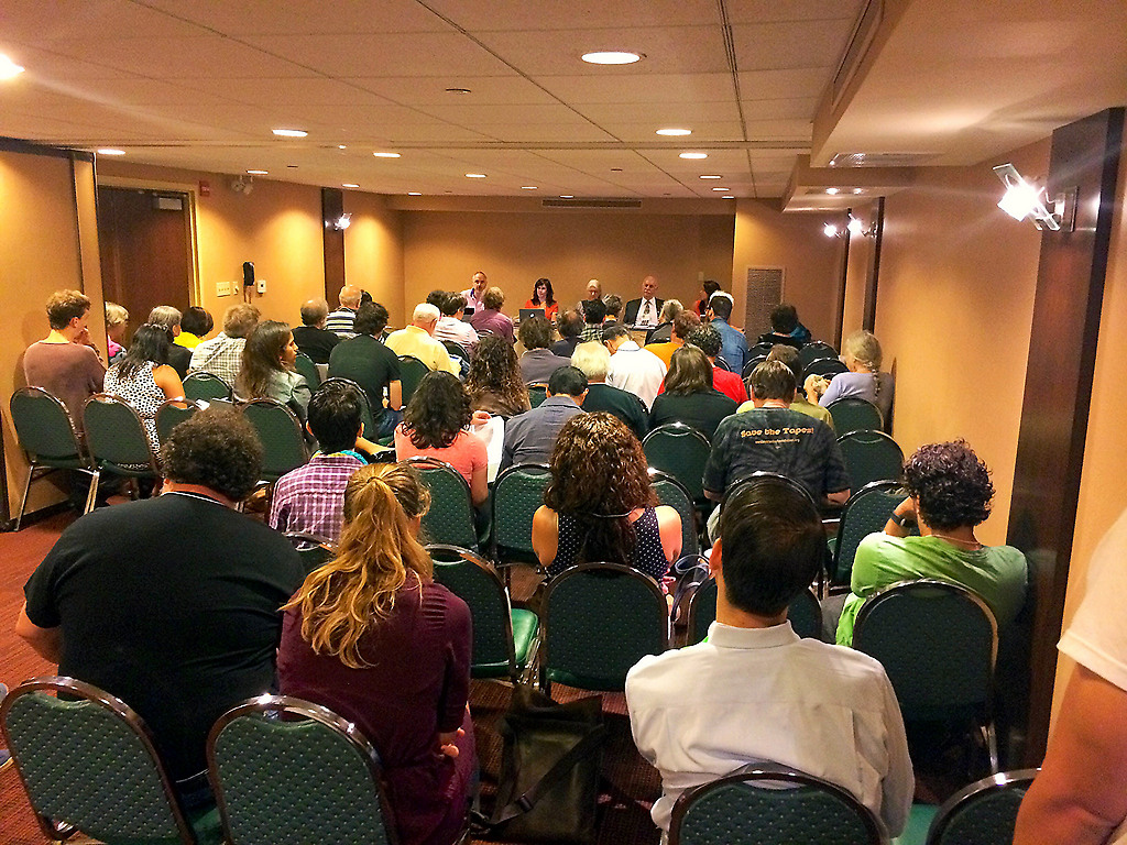 Panel sobre Venezuela en Convención del NLG