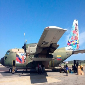 Avión con ayuda humanitaria de Venezuela (referencial)