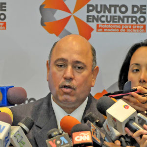 El presidente de la Federación Farmacéutica Venezolana, Freddy Ceballos