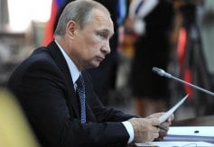 El presidente ruso Vladimir Putin en la Cumbre de Seguridad en Tayikistán