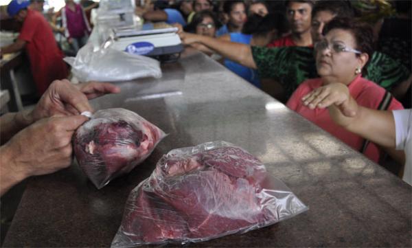 El precio del kilo de carne de primera oscila entre 6 mil 980 y 7 mil 980 bolívares.