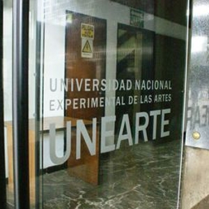 “Esta es una universidad que está en constante crecimiento y expansión”, manifestó el ministro de Cultura, Reinaldo Iturriza.