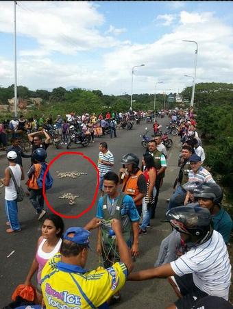 No he visto ningún seudo dirigente opositor del #Tachira en contra d estos hechos vandalicos ocasionados x pimpineros