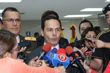 el gobernador del Táchira José Vielma Mora