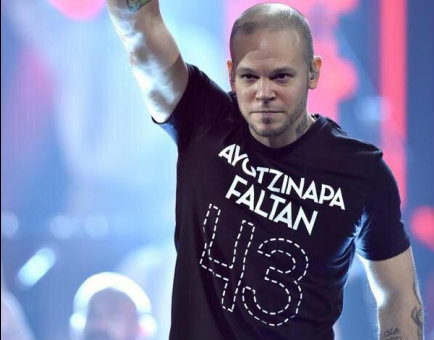 René Pérez, vocalista del grupo musical Calle 13 solidario.