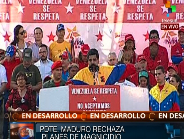 Maduro llamo a cuidar la Constitución