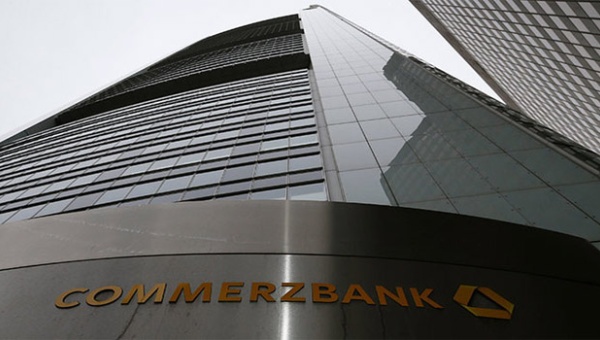 Commerzbank tiene su sede principal en Frankfurt y es actualmente la segunda mayor institución bancaria de Alemania