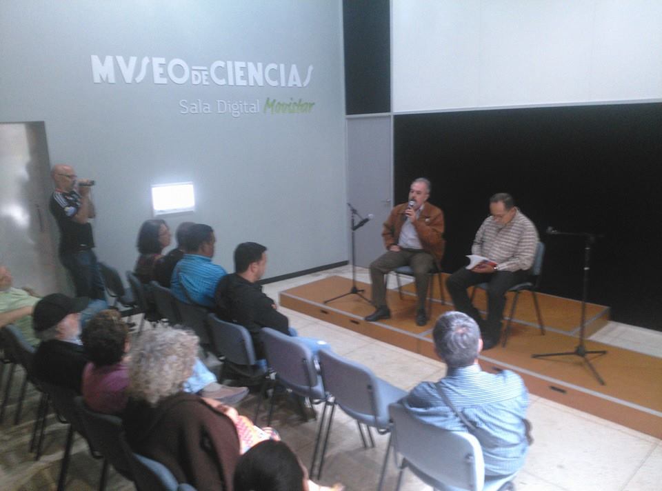 Roberto López Sánchez y Amilcar Figueroa en la Filven 2015