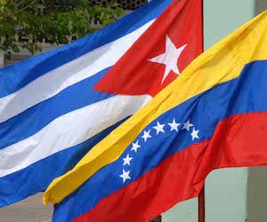 Banderas de Cuba y Venezuela (referencial)