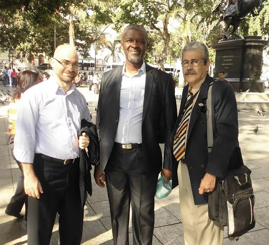 Basem Tajeldine, Lumumba y Luis Salazar en una visita anterior, Plaza Bolívar de Caracas