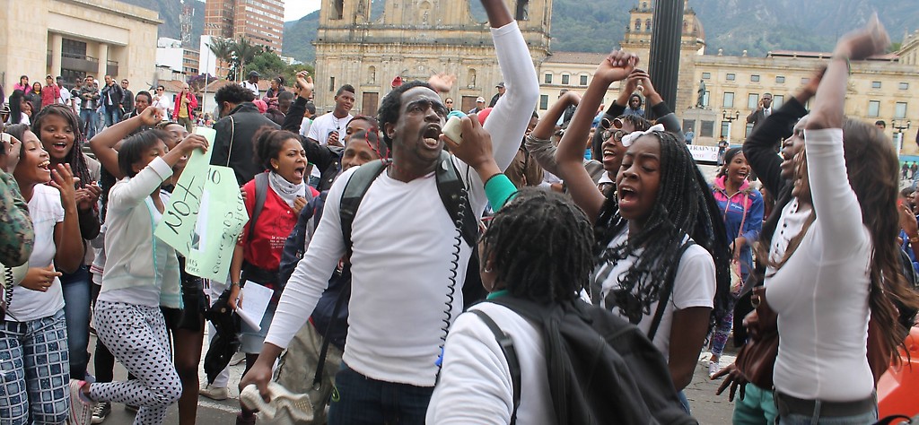 Fuertes protestas en Bogotá por asesinato selectivo de afrodescendientes