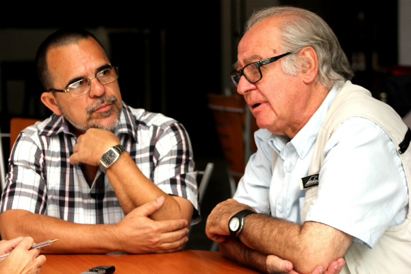 Jorge Beinstein y Jorge Luis Santana Pérez.
