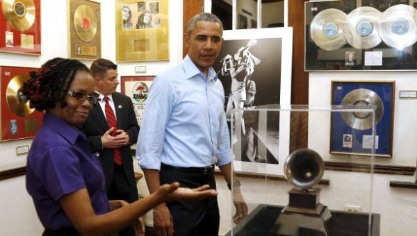 Obama en el museo de Bob Marley en Jamaica