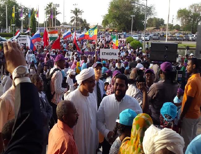 Desfile  de la Amistad y Fraternidad entre los Pueblos en Sudán