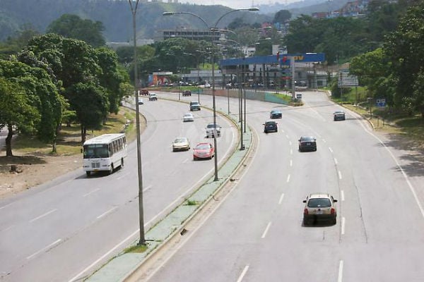 Autopista Valle-Coche de Caracas