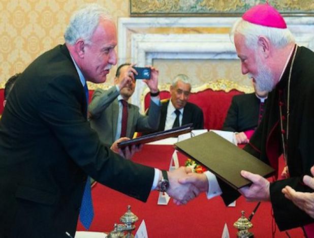 El Vaticano suscribió su primer acuerdo con Palestina