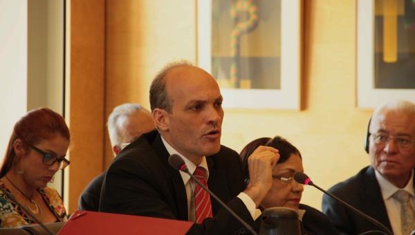 El vicepresidente de Planificación y Conocimiento, Ricardo Ménendez, en Ginebra