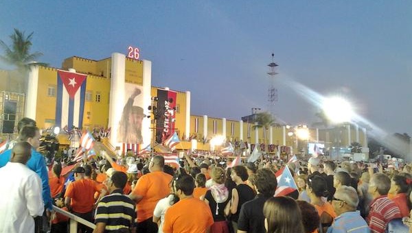 Miles participaron en la actividad para evocar la gesta revolucionaria del asalto al cuartel Moncada