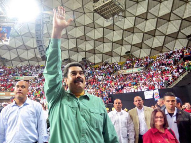 El presidente de la República, Nicolás Maduro en acto con educadores en el Poliedro de Caracas