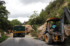 Caída de roca de 9 toneladas en la vía Rubio, estado Táchira