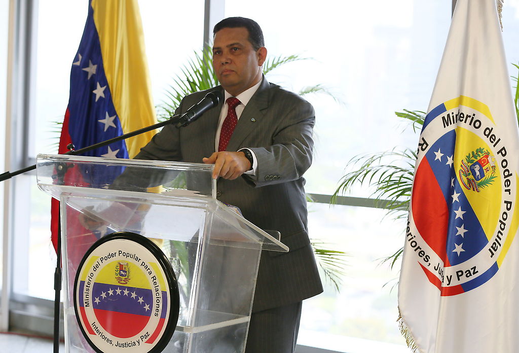 El ministro para Relaciones Interiores, Justica y Paz, Gustavo González López