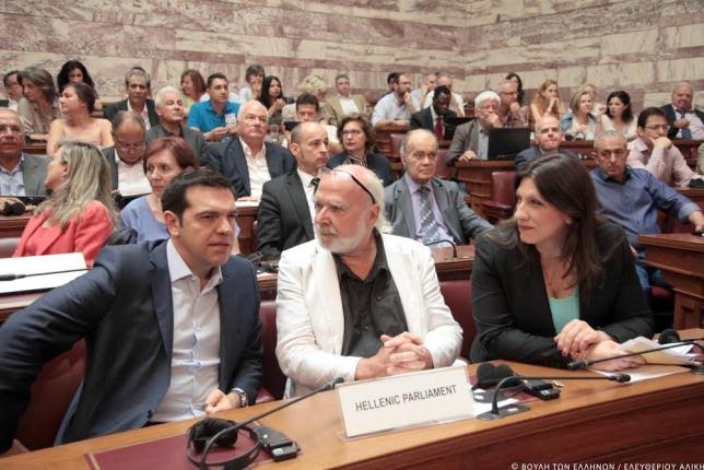 Eric Toussaint, junto a Tsipras y Zoé Konstantopoulou