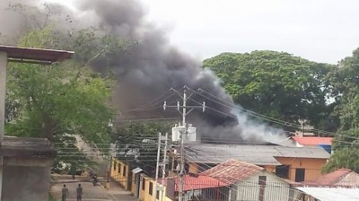 Incendio en el comando de la Guardia Nacional Bolivariana (GNB) en Elorza, estado Apure.
