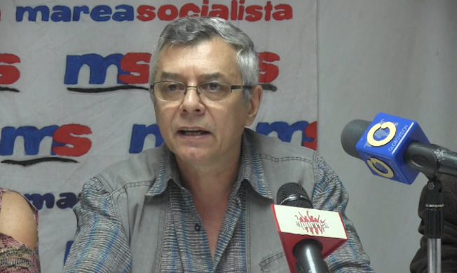 Gonzalo Gómez de la Coordinación Nacional de Marea Socialista en su exposición sobre la propuesta de Plan de Emergencia para salir de la crisis