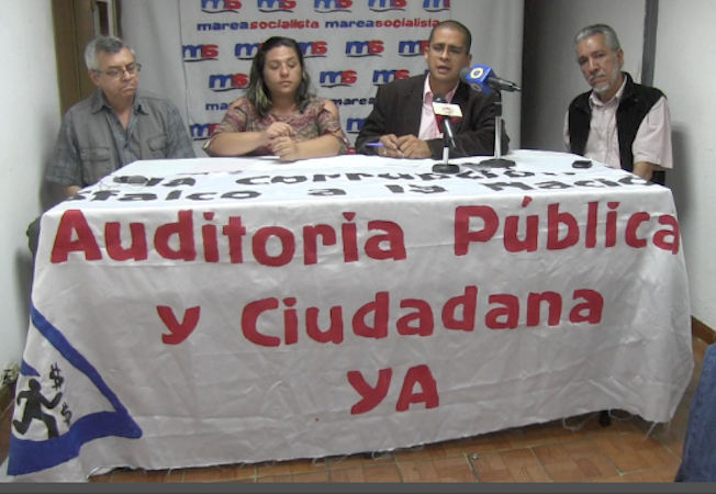 En la pancarta de la Rueda de prensa de Marea Socialista en Caracas se leía Auditoría Pública y Ciudadana Ya