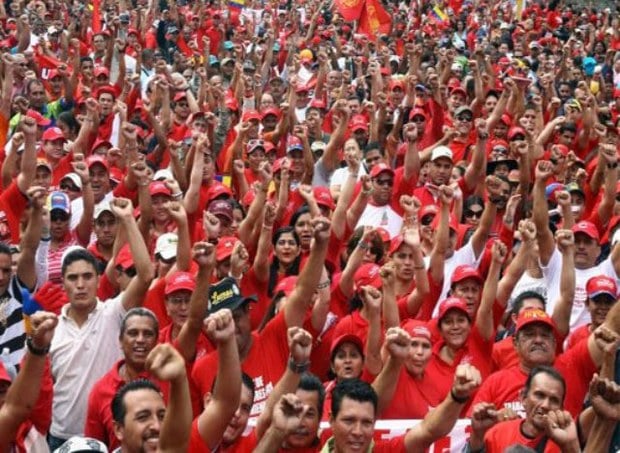 "El domingo 8 de noviembre vamos a todos los centros electorales del país, al 100% de los centros electorales", manifestó Maduro, desde el estado Barinas, donde realizó este martes su programa Contacto con Maduro.
