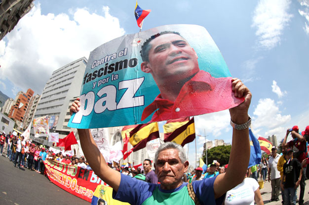 Muchachada conmemoró con una gran marcha a los mártires revolucionarios venezolanos