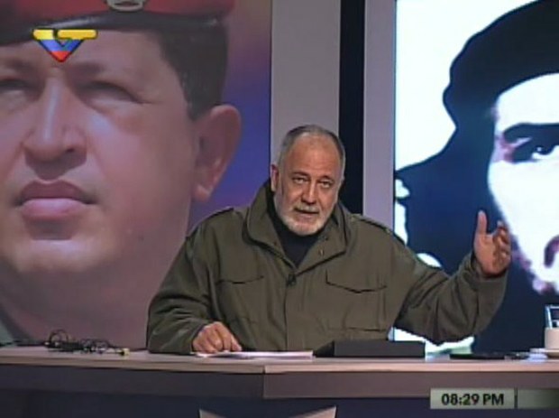 “Si algo tiene el pueblo es la esperanza, el 6 de diciembre ganará Chávez”.