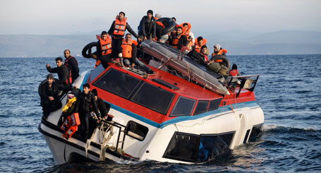 Al menos 26 migrantes, entre ellos 17 menores, se ahogaron la madrugada de este viernes frente a las costas de Grecia al naufragar tres embarcaciones procedentes de Turquía.
