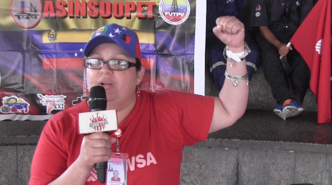 Marjory Hernandez del sindicato Asinsoupet del Tigre, declarando para Aporrea