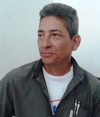José Luís Ibrahim Esté, es promotor de Marea Socialista en Falcón y presidente del Frente Nacional Bolivariano "Chávez Vive" a escala nacional. Recientemente se ha dedicado a contrubuir con el reagrupamiento chavista dentro de una visión crítica y de activistas populares de izquierda en otros estados como Yaracuy, como parte de la construcción de Marea Socialista.